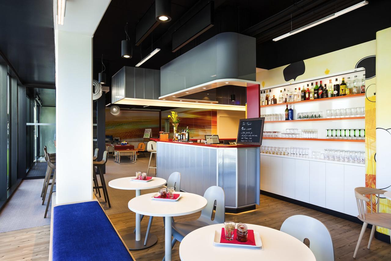 Ibis Styles Centre Gare Hotel 3*